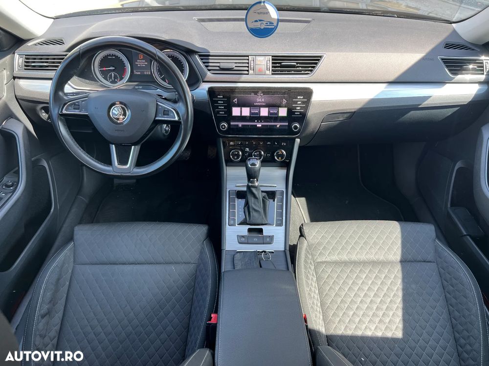 Skoda Superb 2.0 TDI DSG Ambition - 16