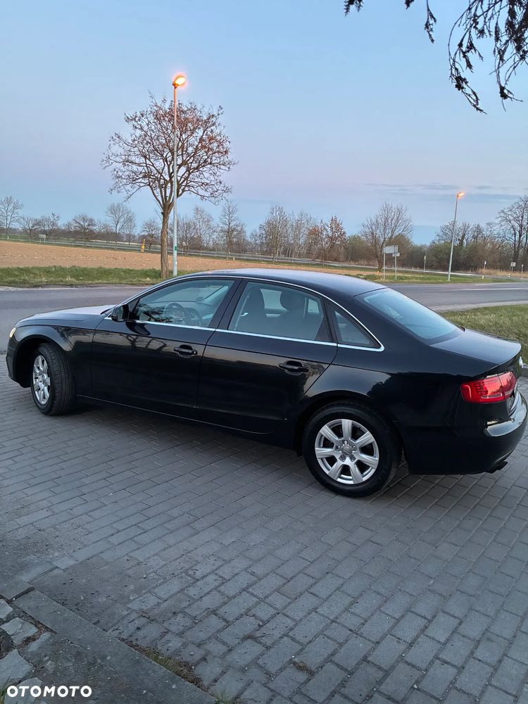 Audi A4 Limousine - 2
