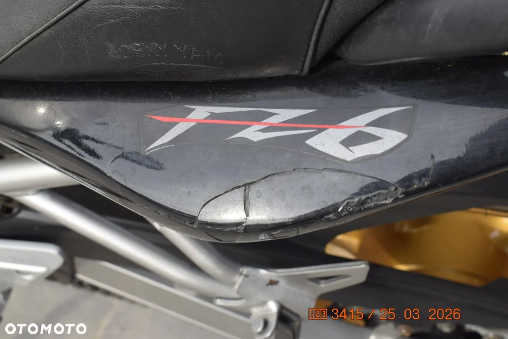 Yamaha FZ6 - 16