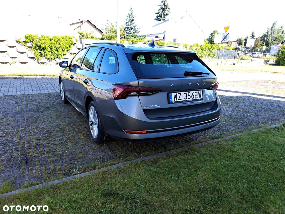 Skoda Octavia 2.0 TDI Ambition - 8