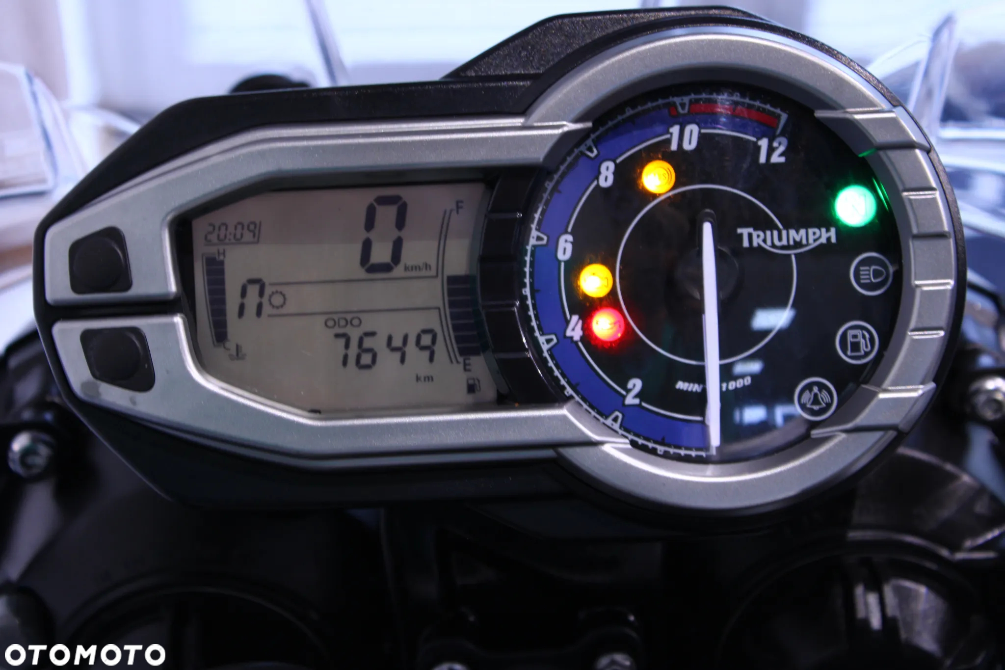 Triumph Tiger - 7
