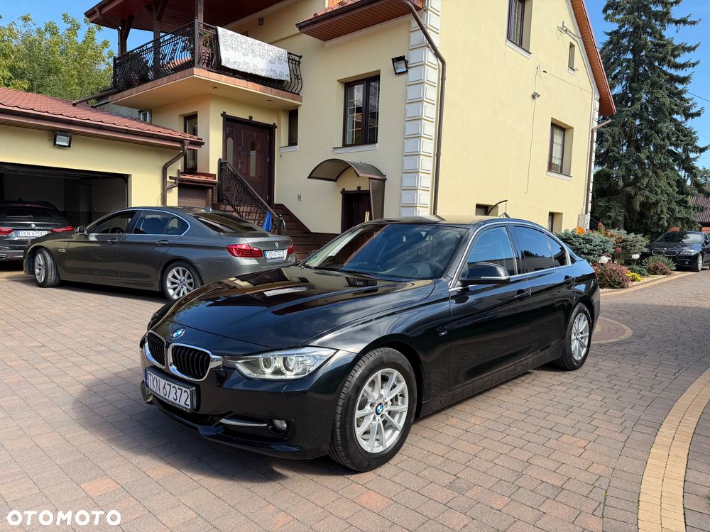 BMW Seria 3 320d Efficient Dynamic Edition Sport Line - 15