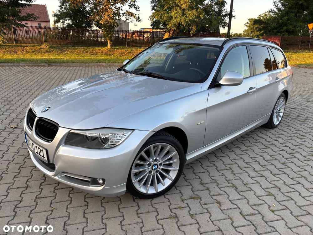 BMW Seria 3 2011 photo 4
