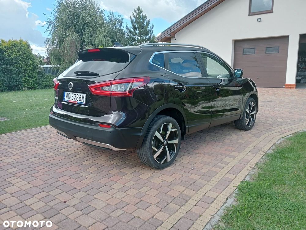 Nissan Qashqai 1.6 DIG-T Tekna+ - 11