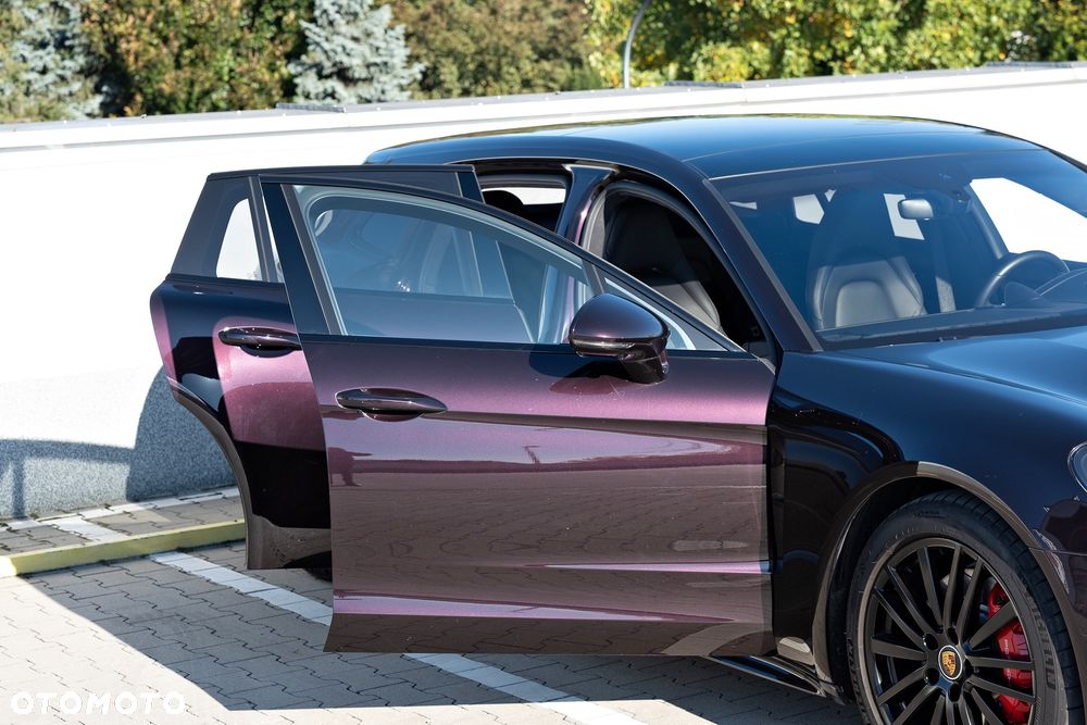 Porsche Panamera GTS - 9
