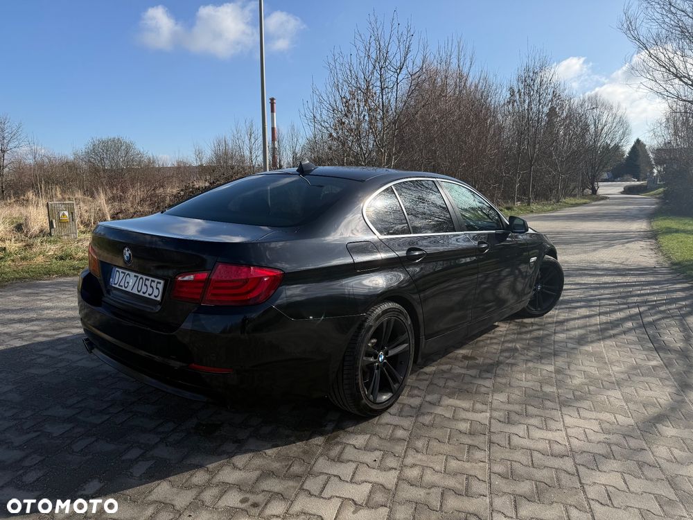 BMW Seria 5 520d - 15