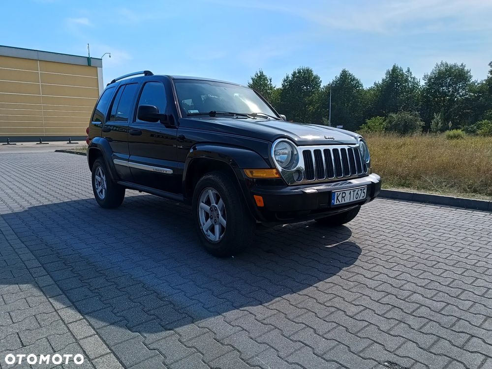 Jeep Liberty - 1