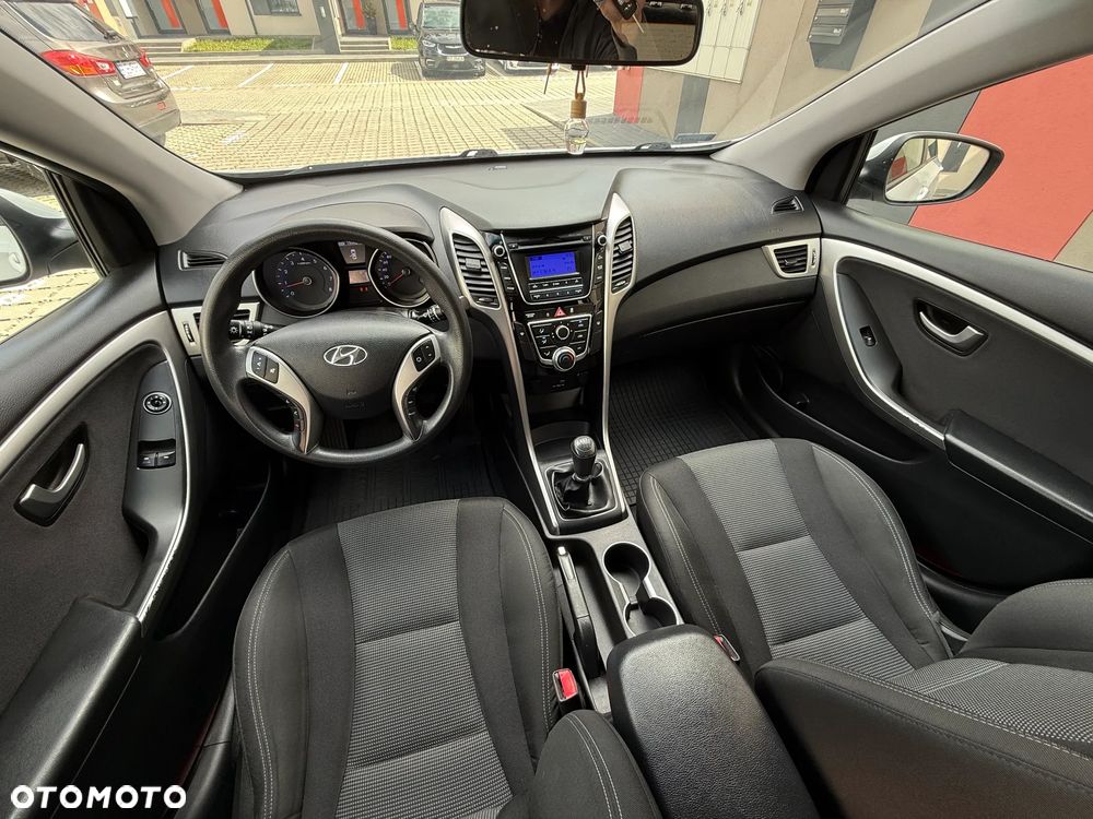 Hyundai i30 1.4 Comfort - 7