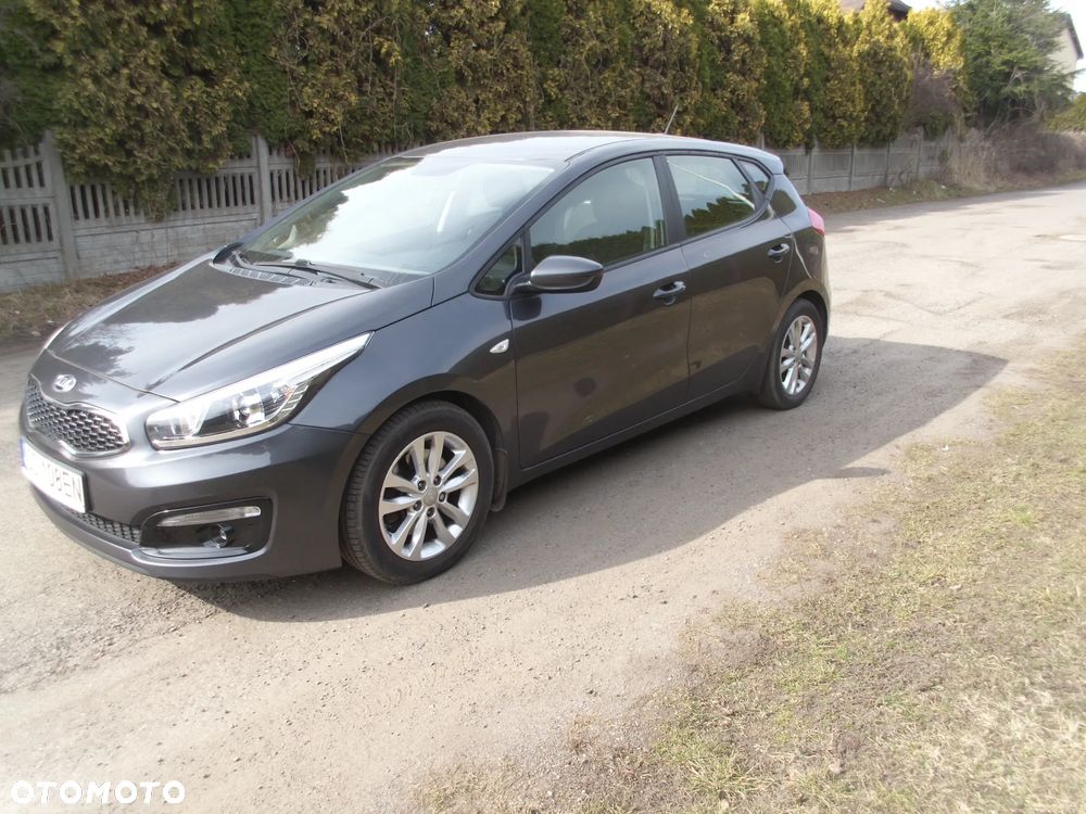 Kia Ceed - 3