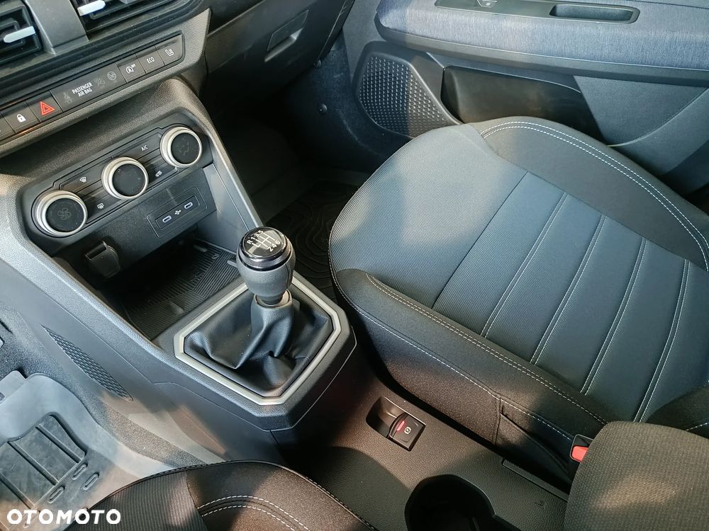 Dacia Jogger - 39
