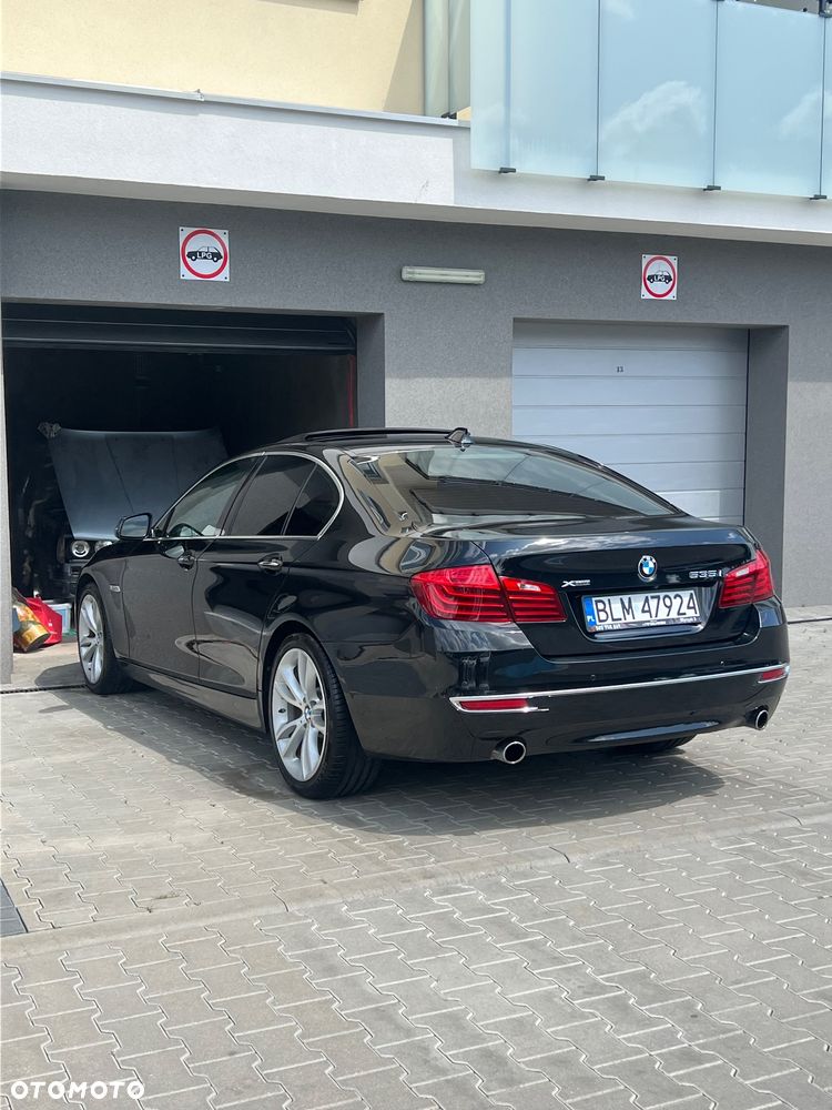 BMW Seria 5 535i xDrive Sport-Aut Luxury Line - 9