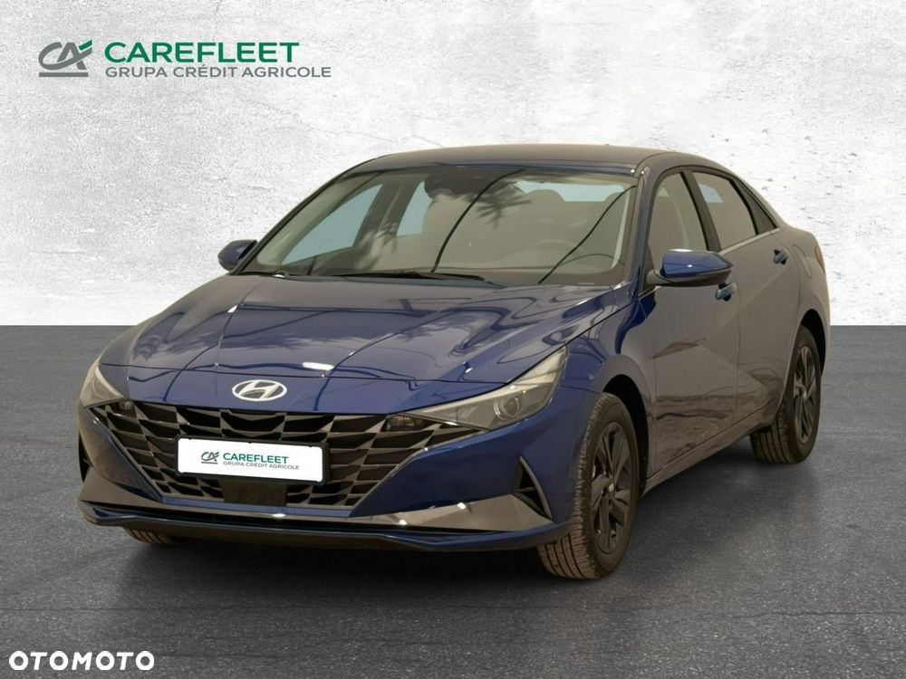 Hyundai Elantra - 1