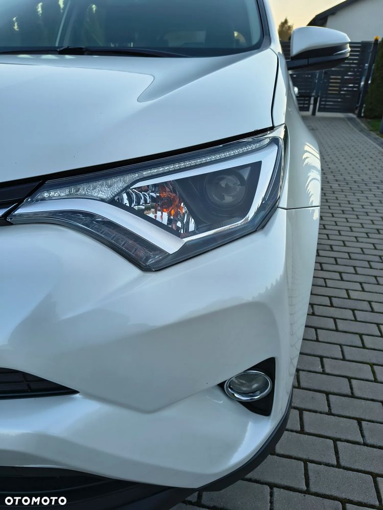 Toyota Rav4 2016 photo 5