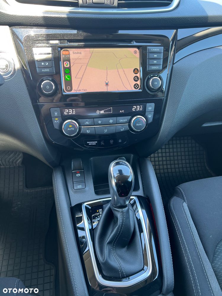 Nissan Qashqai 1.3 DIG-T N-Connecta DCT - 15