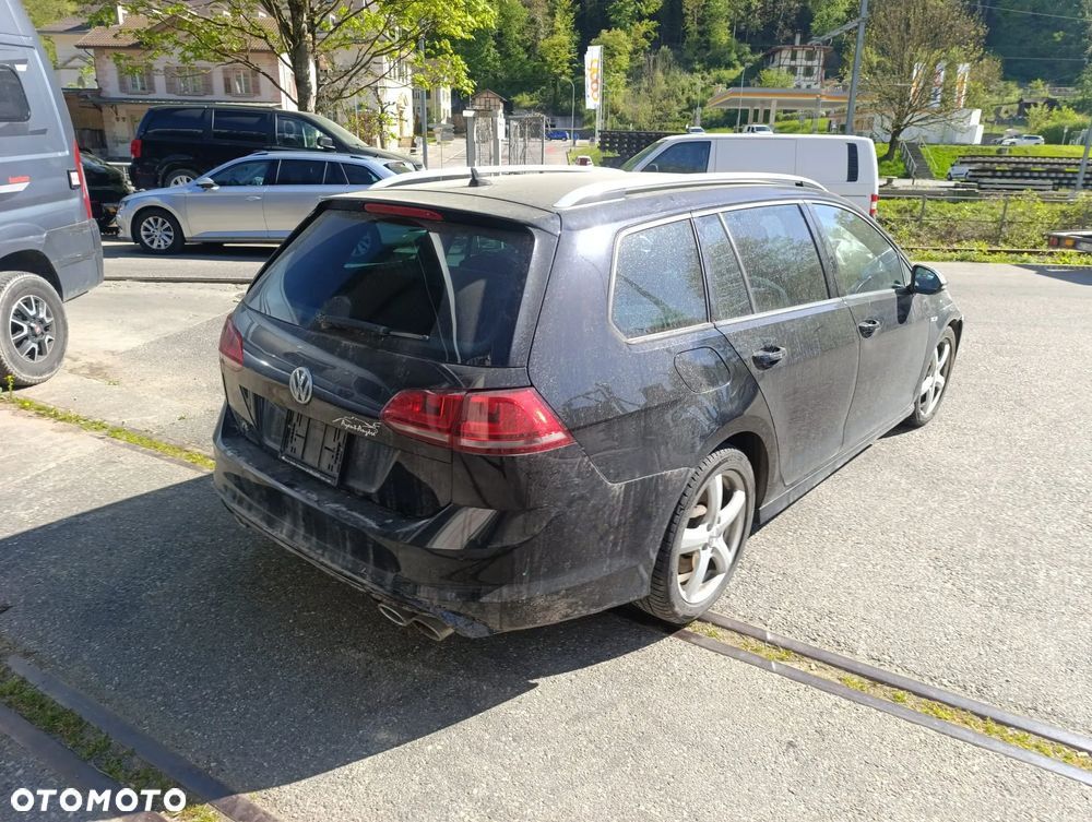 Volkswagen Golf Variant R 4Motion BlueMotion Technology DSG - 2