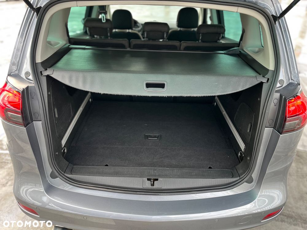 Opel Zafira - 27