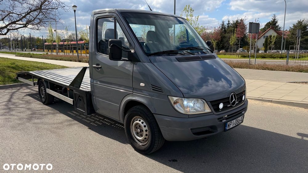 Mercedes-Benz Sprinter - 3