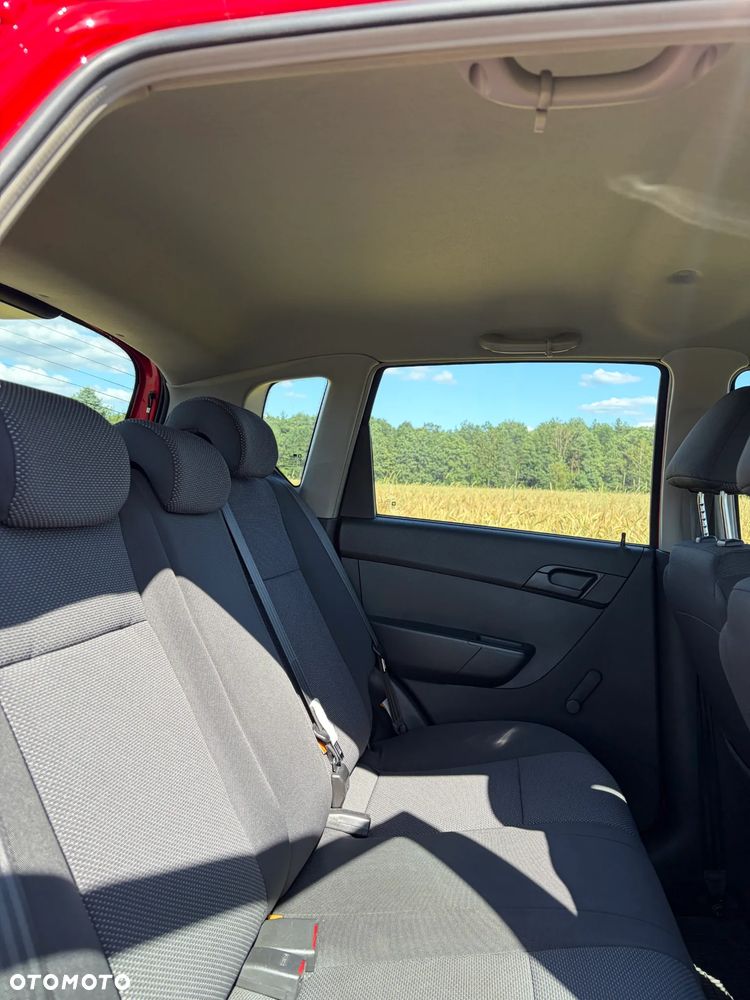 Chevrolet Aveo 1.2 16V Base - 16