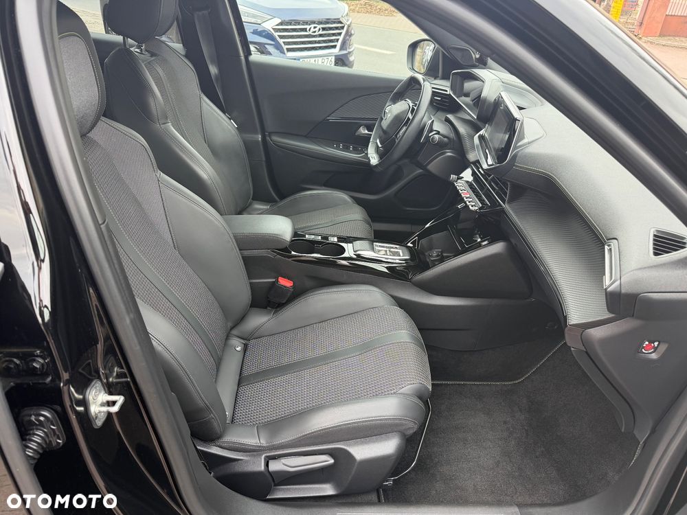 Peugeot 2008 PureTech 130 GT S&S EAT8 - 10