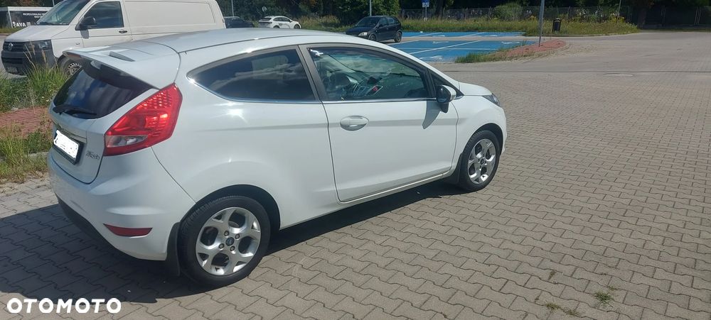 Ford Fiesta 1.4 Titanium - 3