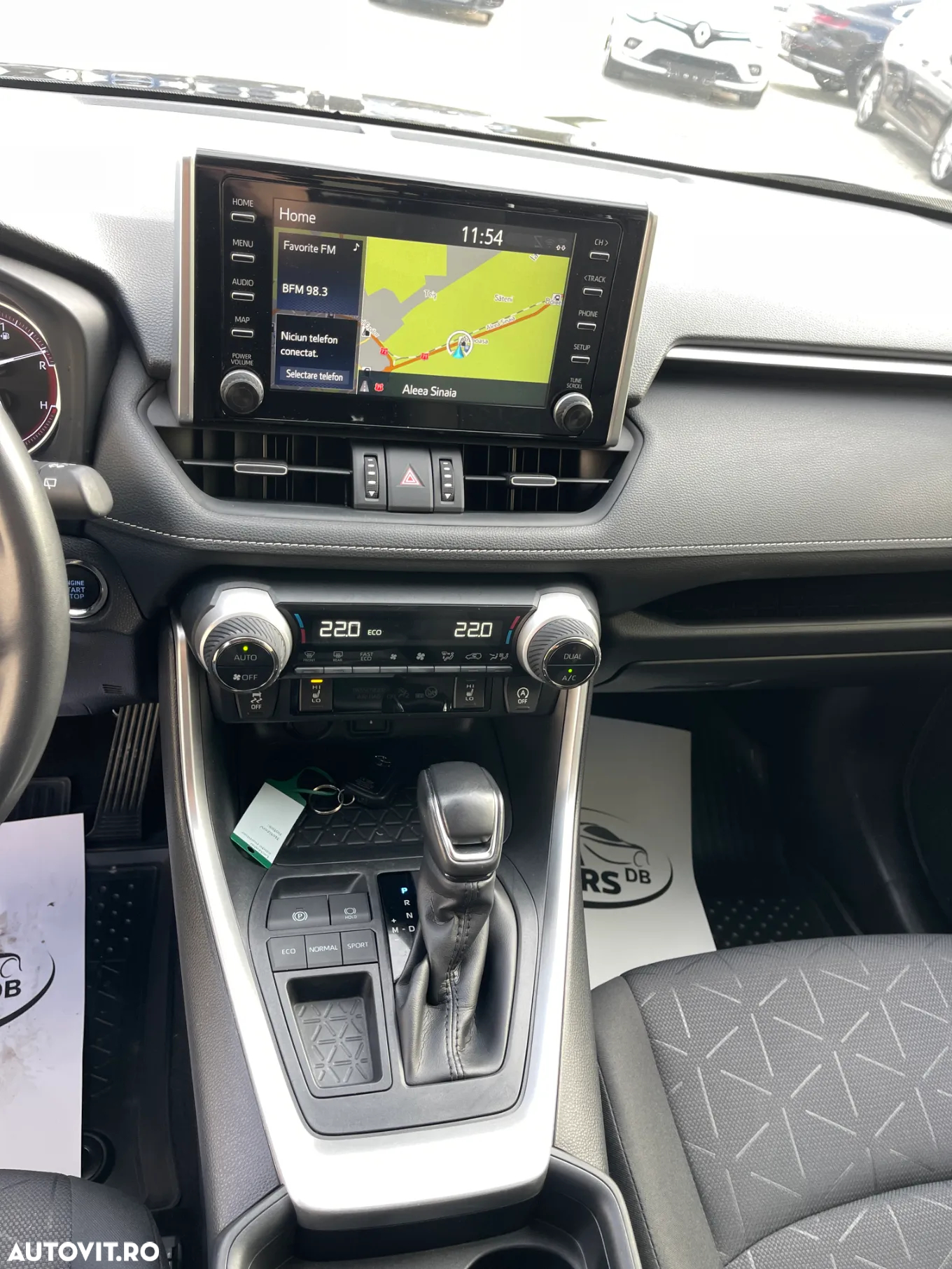Toyota RAV4 - 32