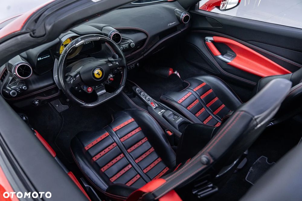 Ferrari F8 Spider 2022