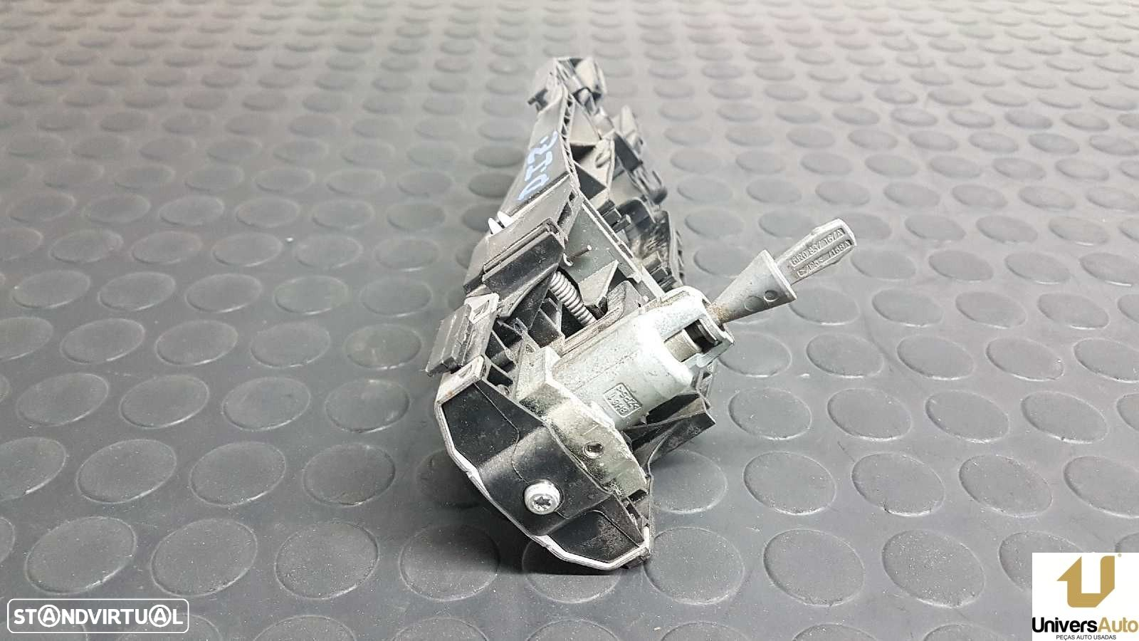 PUXADOR EXTERIOR FRENTE ESQUERDO VOLKSWAGEN POLO (6R1) ADVANCE - 4