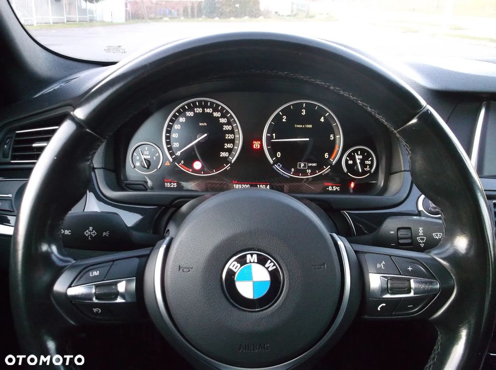 BMW Seria 5 520d M Sport Edition - 22