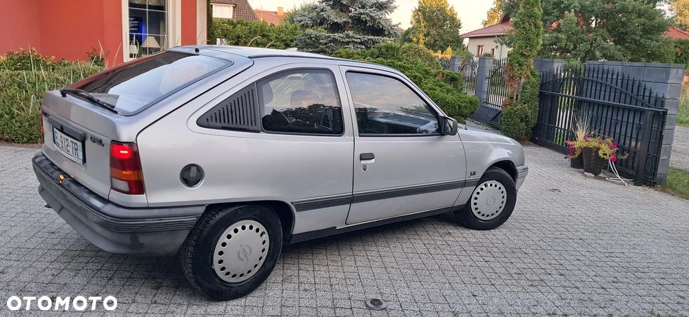 Opel Kadett - 4