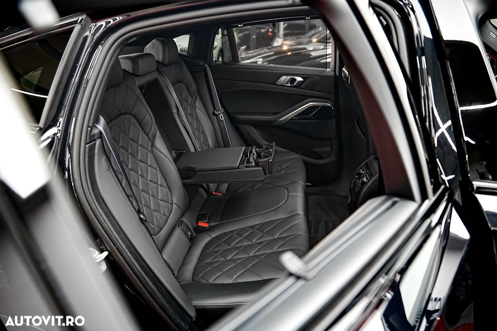 BMW X6 xDrive40i AT MHEV - 10