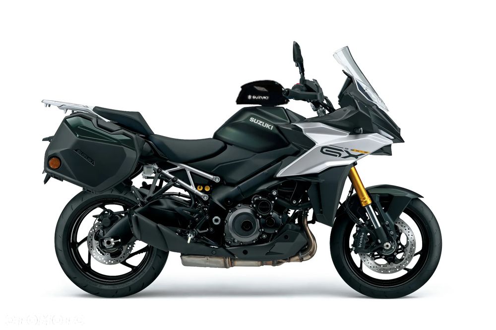 Suzuki GSX - 2