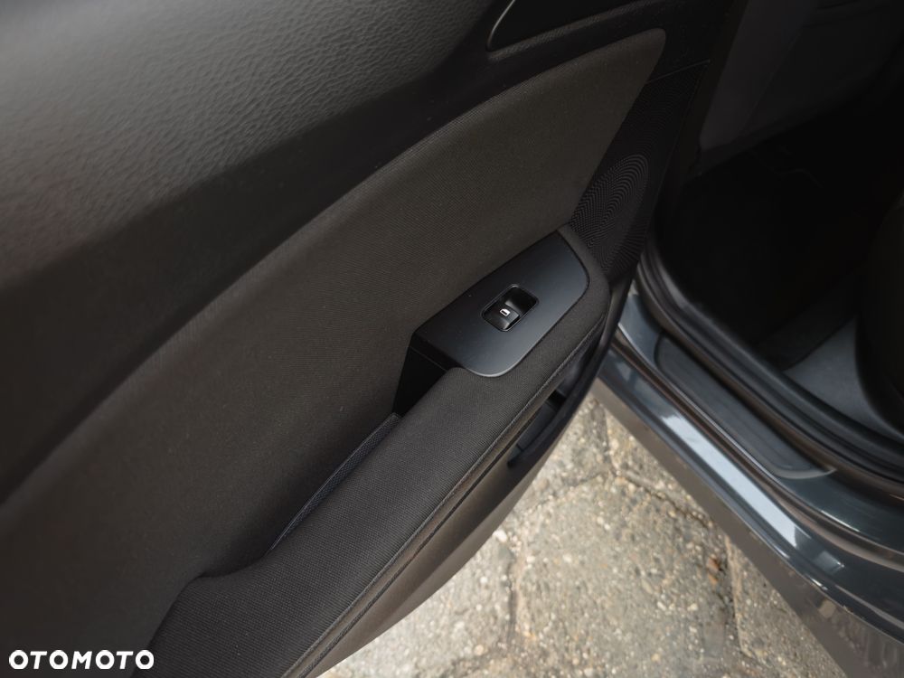 Kia Ceed 1.4 T-GDI L DCT - 30