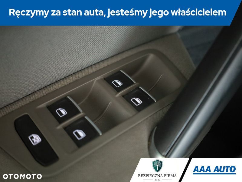 Volkswagen Golf - 17