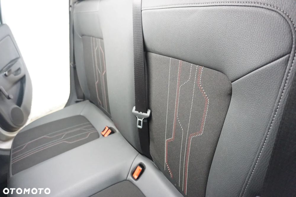 Opel Corsa 1.2 16V Cosmo - 25