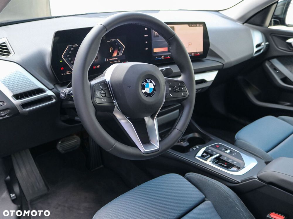 BMW Seria 2 216i - 16