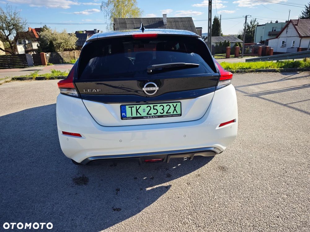 Nissan Leaf 62 kWh e+ Tekna - 8