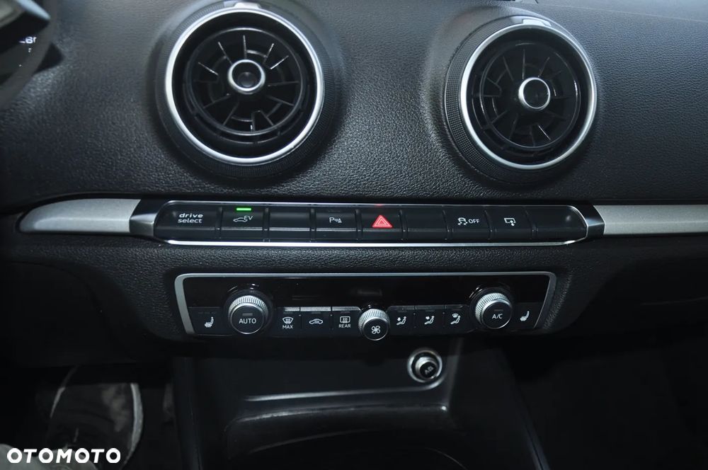 Audi A3 Sportback - 26