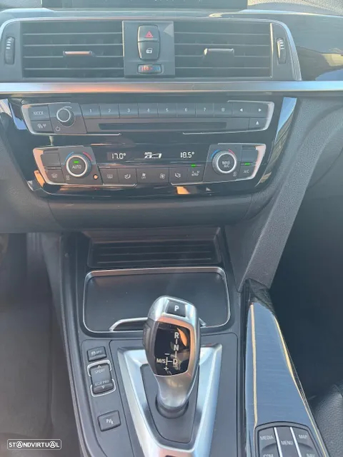 BMW 330 e iPerformance Line Sport - 11