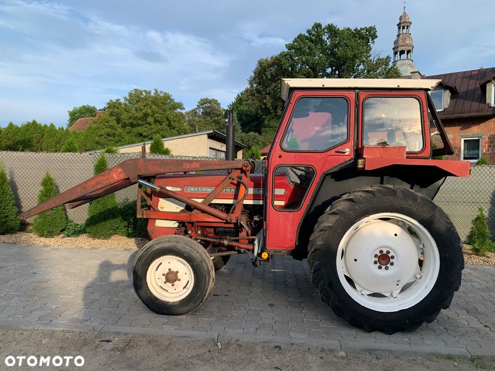 Case IH International 444 - 3