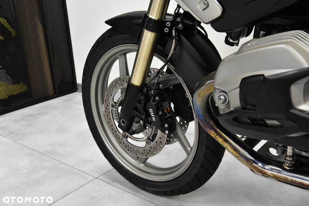 BMW R - 33