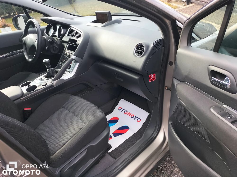 Peugeot 3008 155 THP Premium - 9