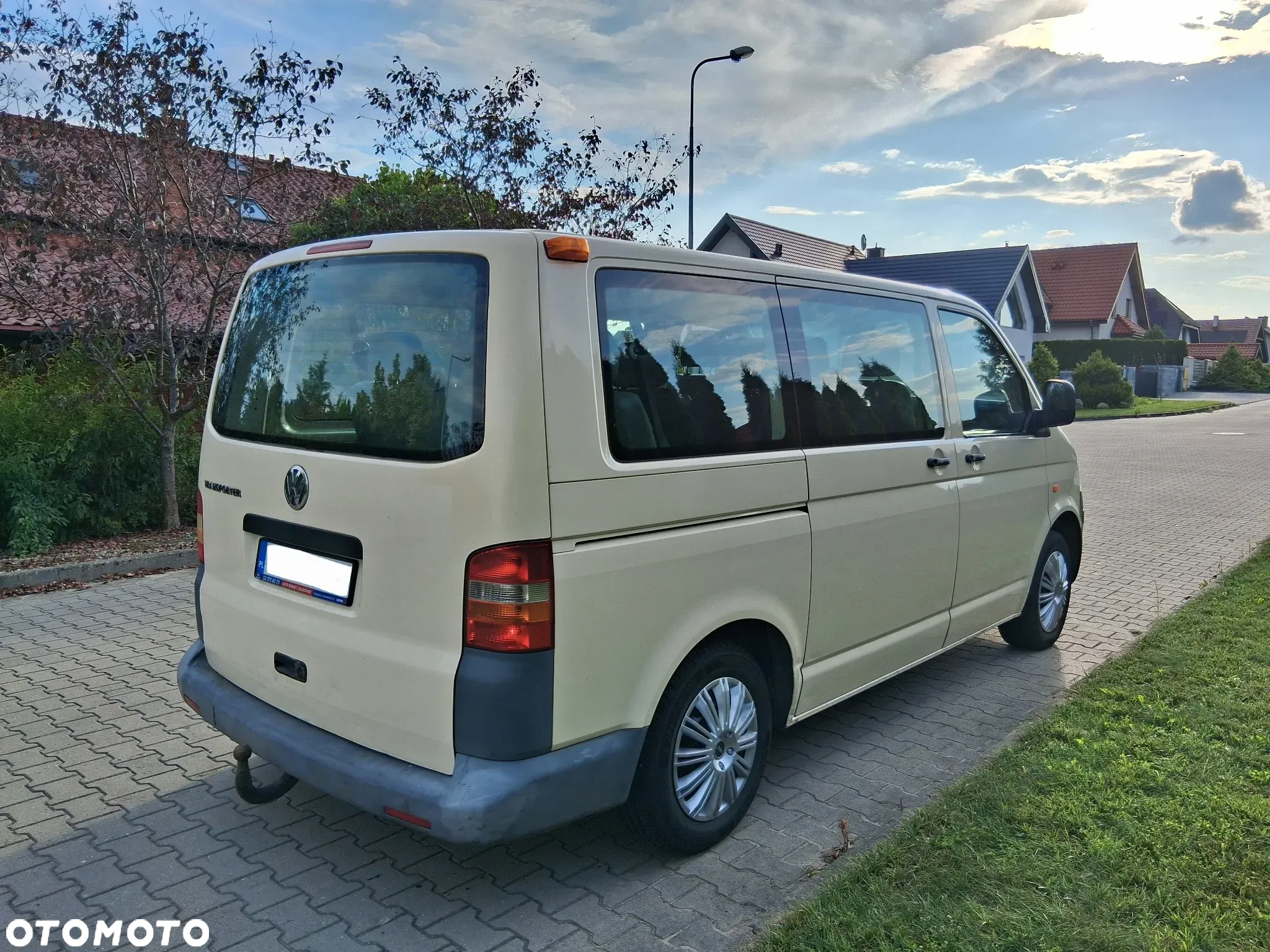 Volkswagen Transporter T5 TDI L1H1 - 5