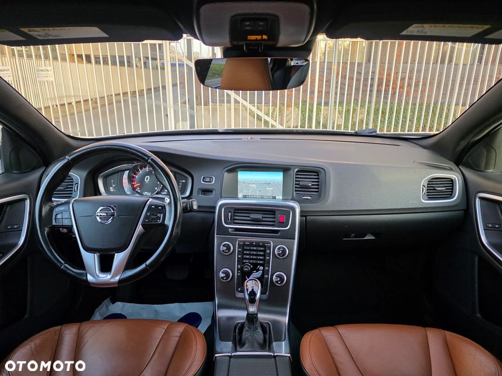 Volvo V60 - 11