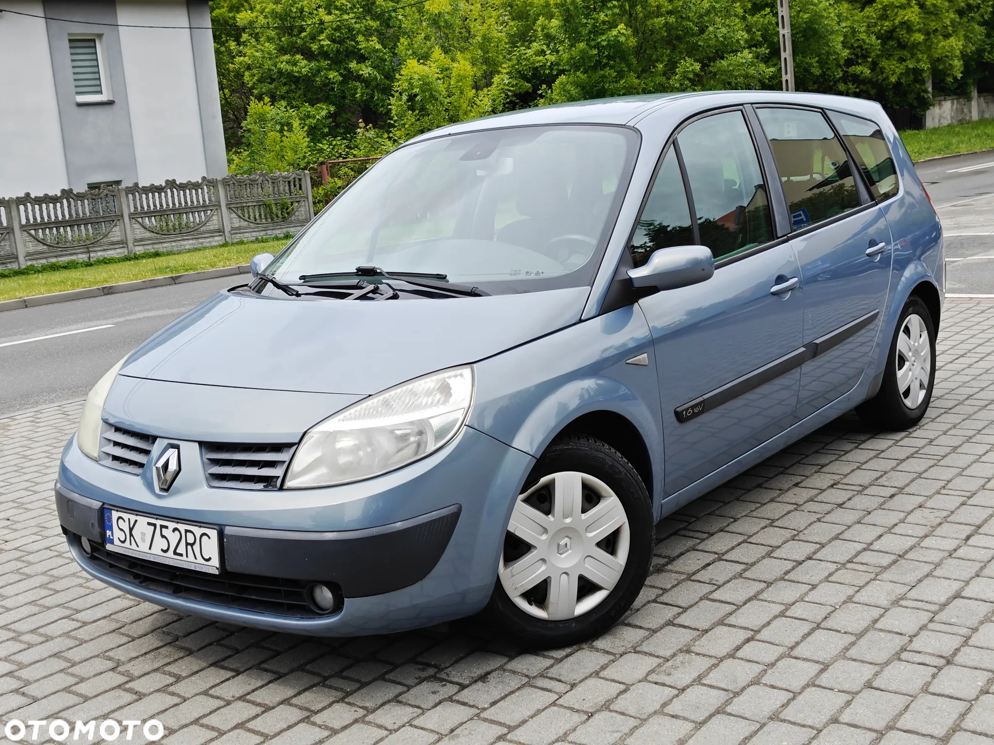 Renault Scenic 1.6 16V Alize - 2