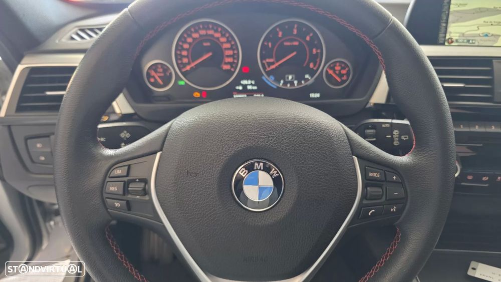 BMW 318 d Line Sport Auto - 40