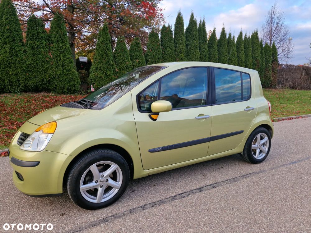 Renault Modus - 13