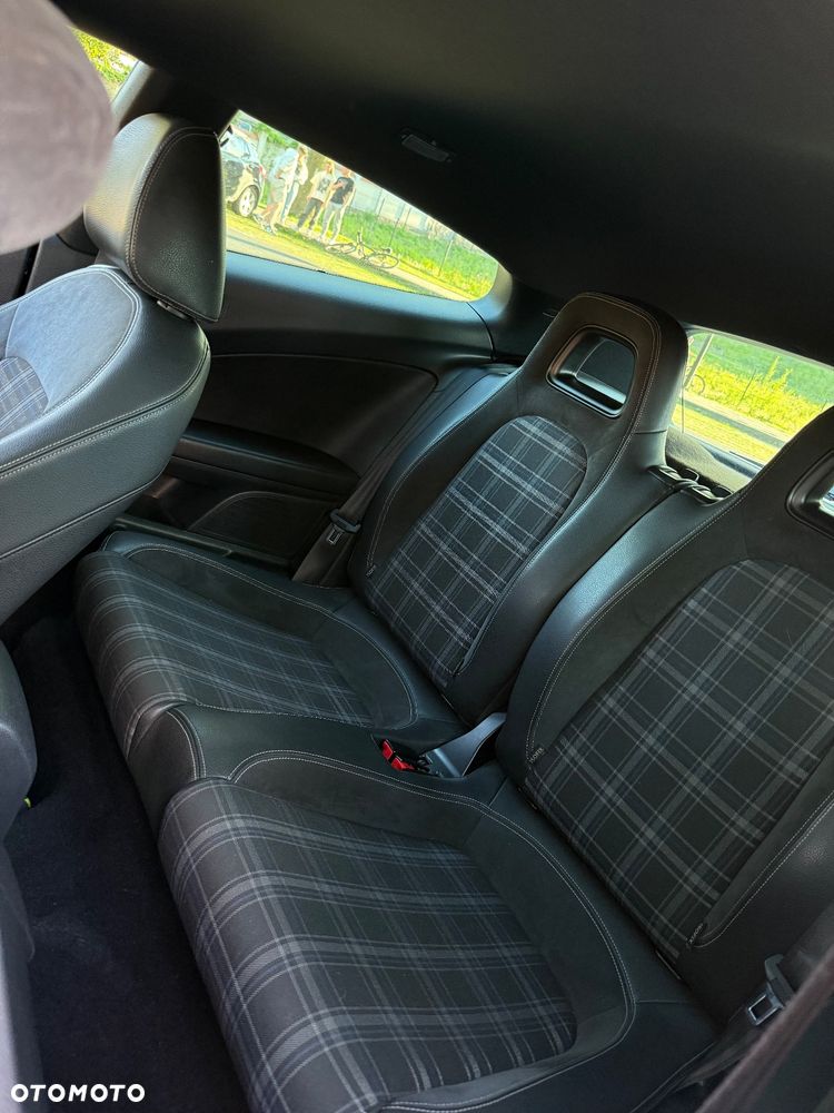 Volkswagen Scirocco - 7