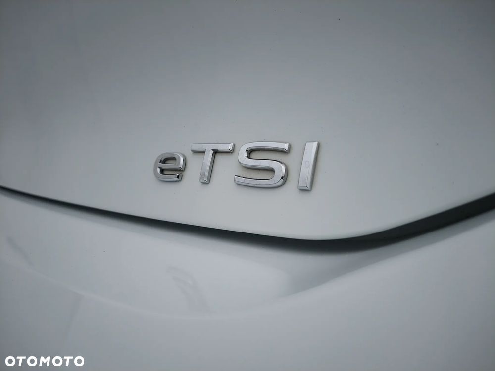 Volkswagen Golf 1.5 eTSI EVO Style DSG - 15