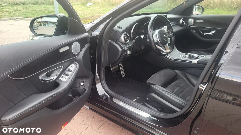 Mercedes-Benz Klasa C 220 d T 9G-TRONIC AMG Line - 22