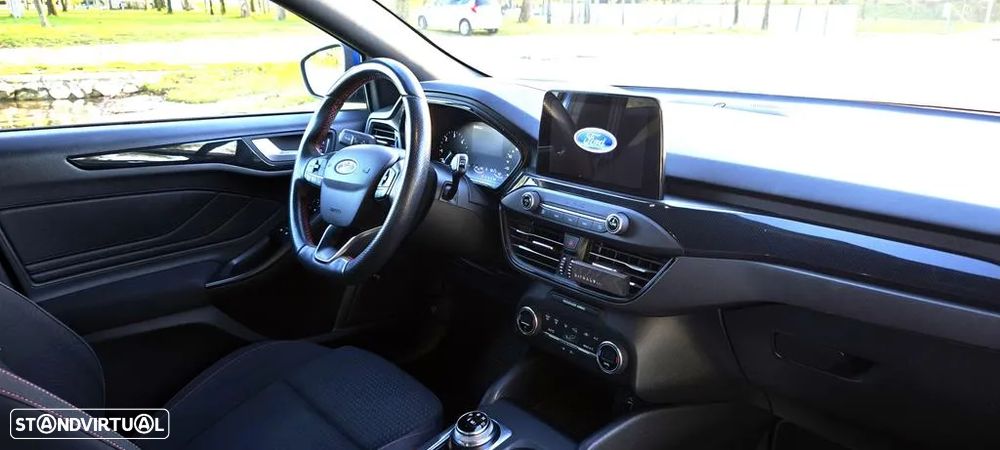 Ford Focus 1.5 TDCi EcoBlue ST-Line Aut. - 6
